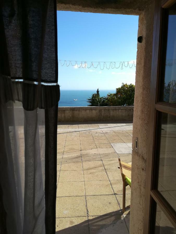 Monaco'S Cottage & Spa Rocabruna Exterior foto